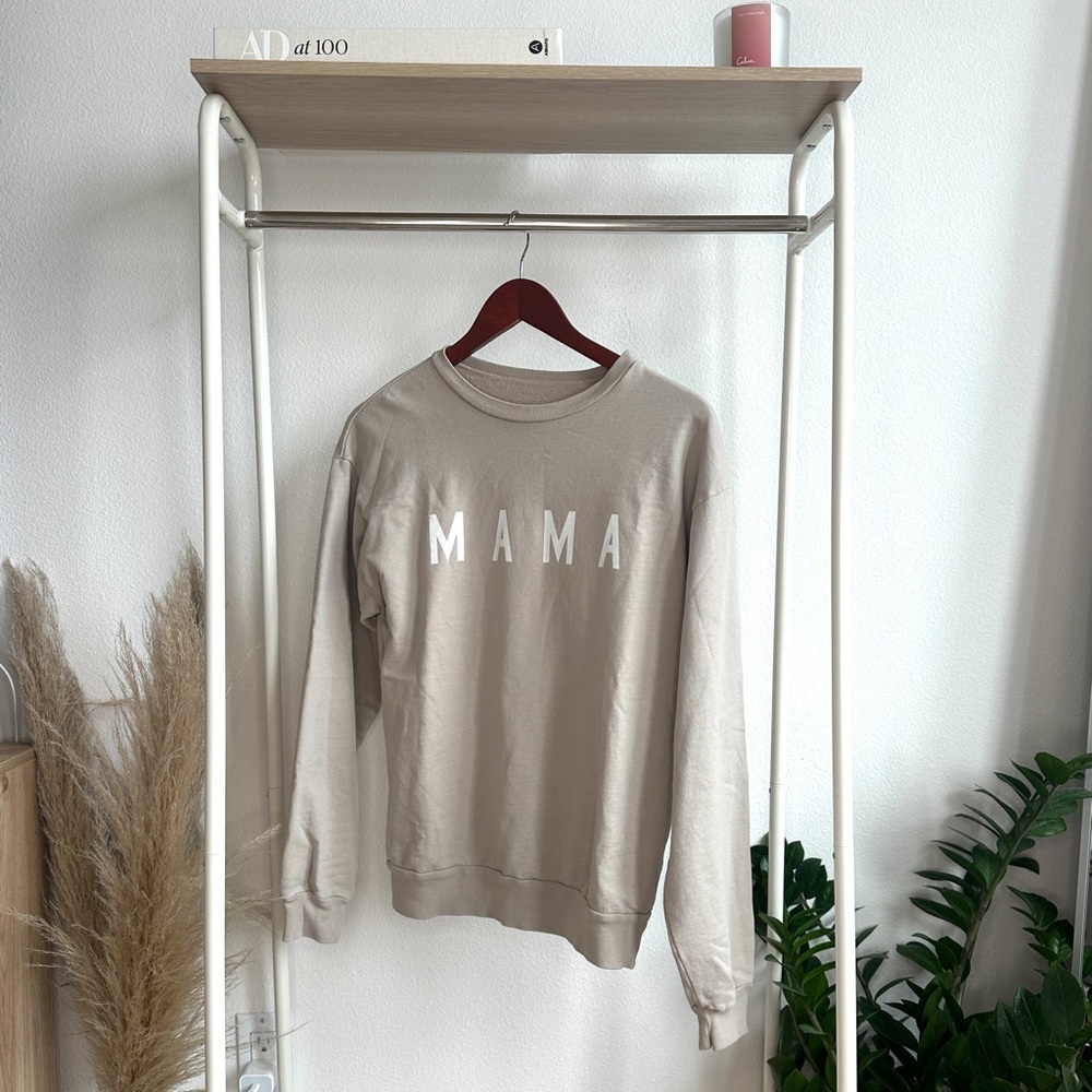 Mama Crewneck